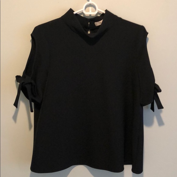 Milly Black Open Shoulder top with bows- Size 6 - Picture 4 of 8